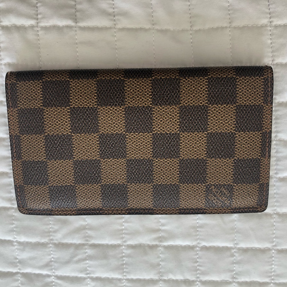 Authentic Louis Vuitton Damier Checkbook Holder